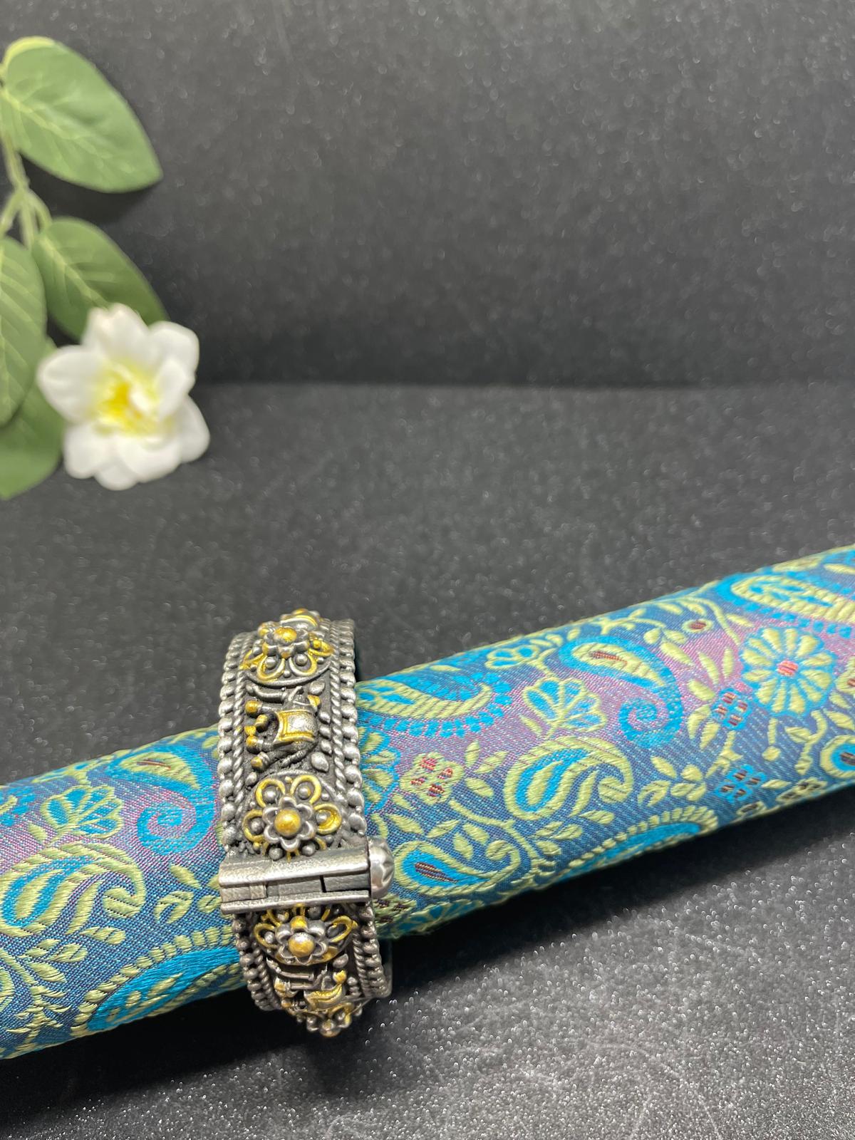 German Silver Dual-tone kada/Bangle