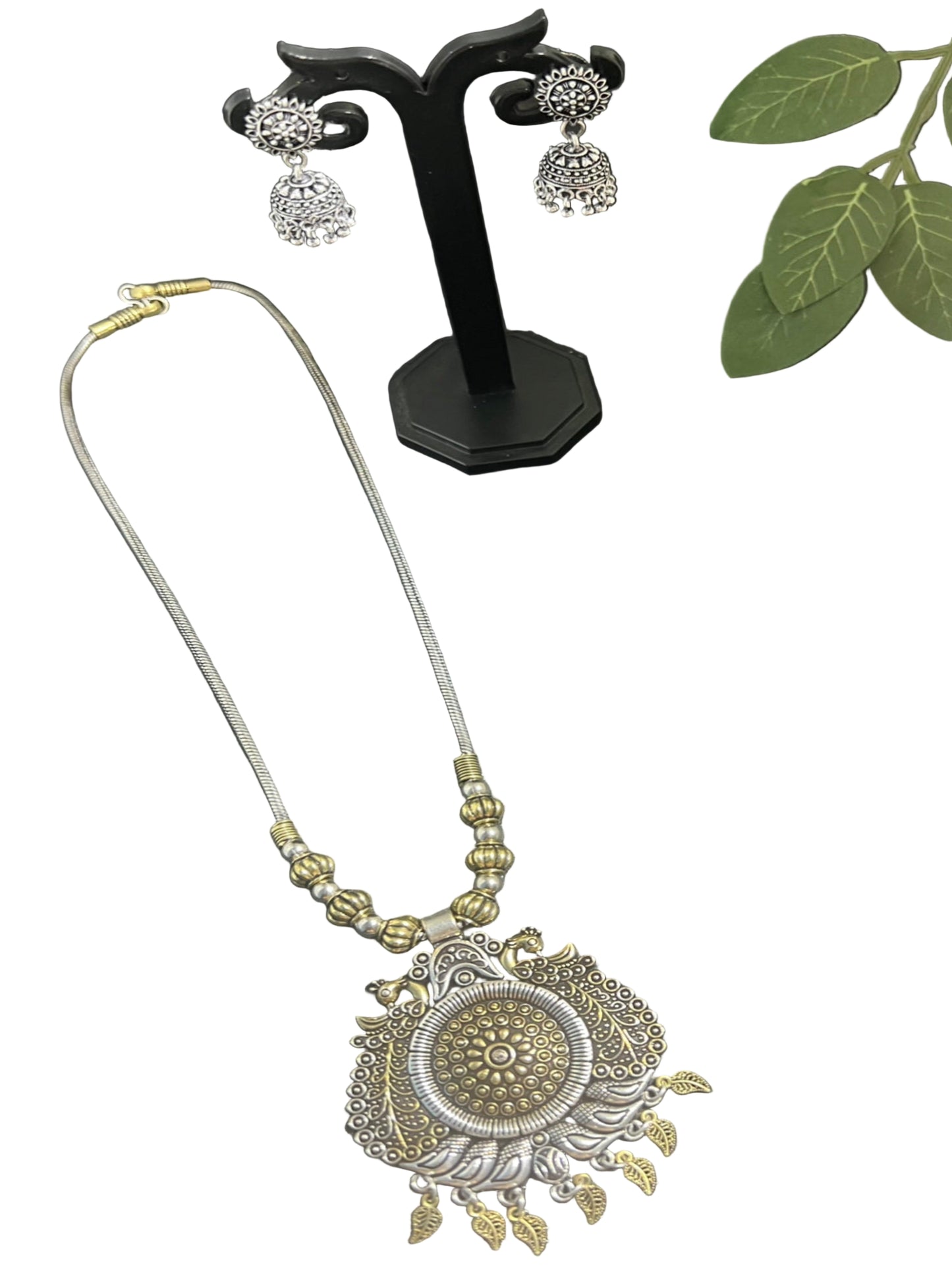 Dual Tone Pendant Necklace and light weight Jhumka
