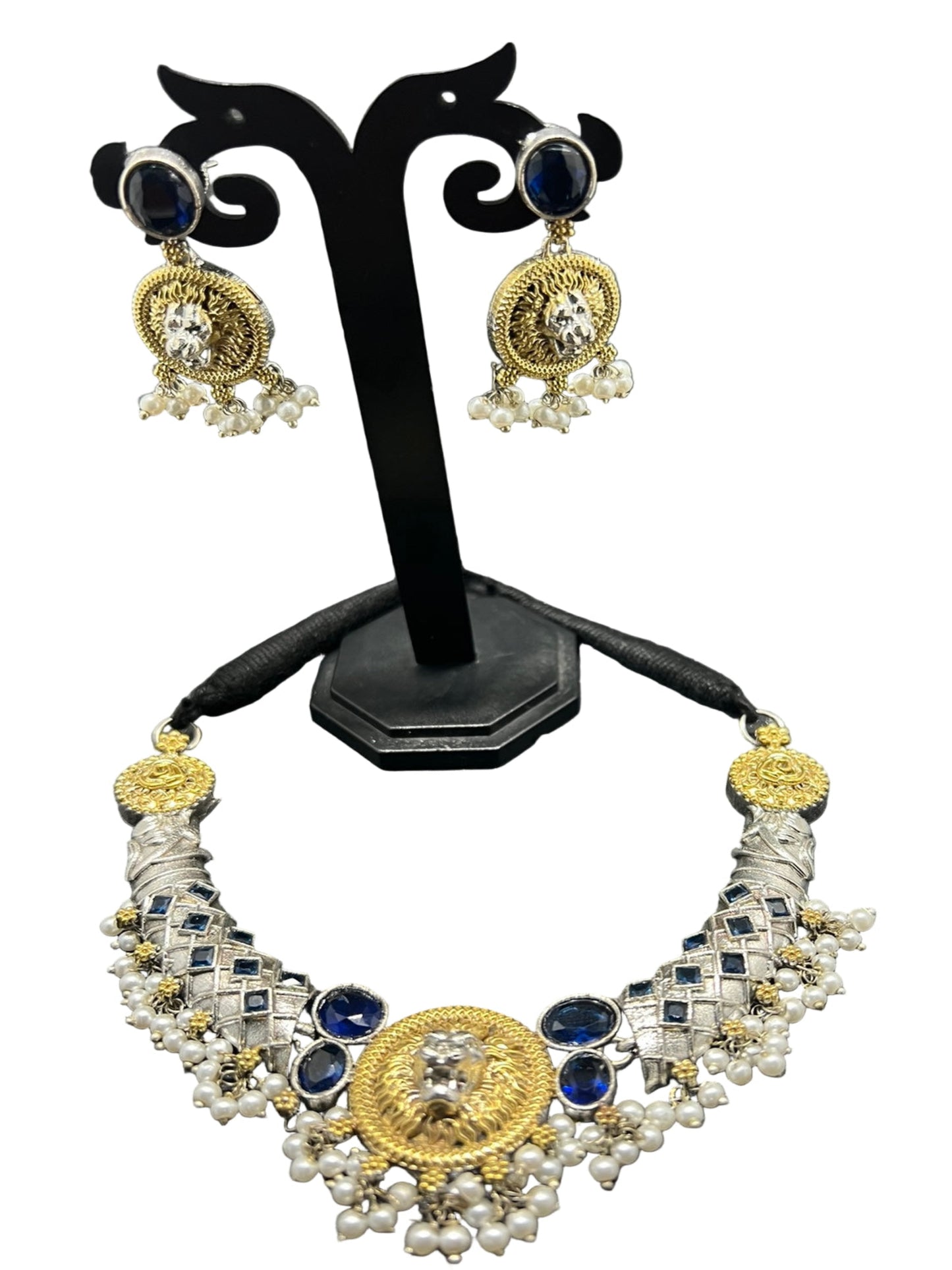 Dual-Tone necklace with earrings