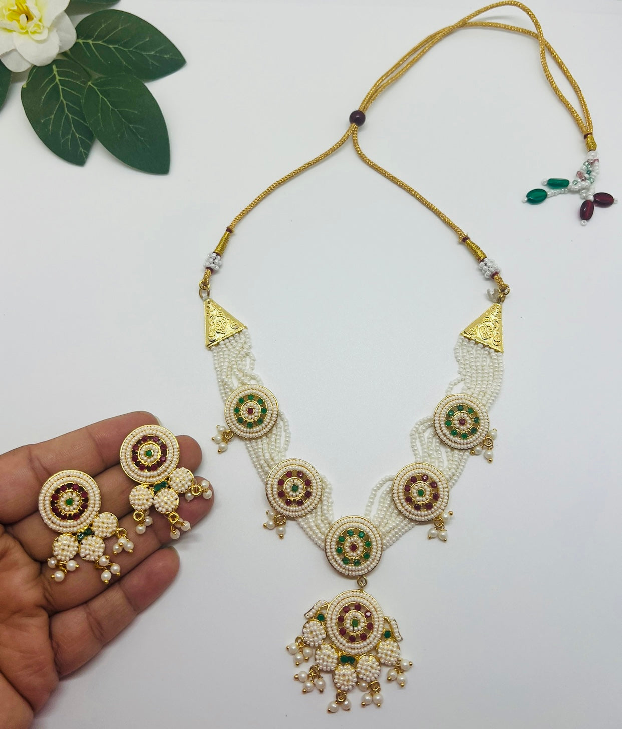 Pearl Necklace with drop earrings