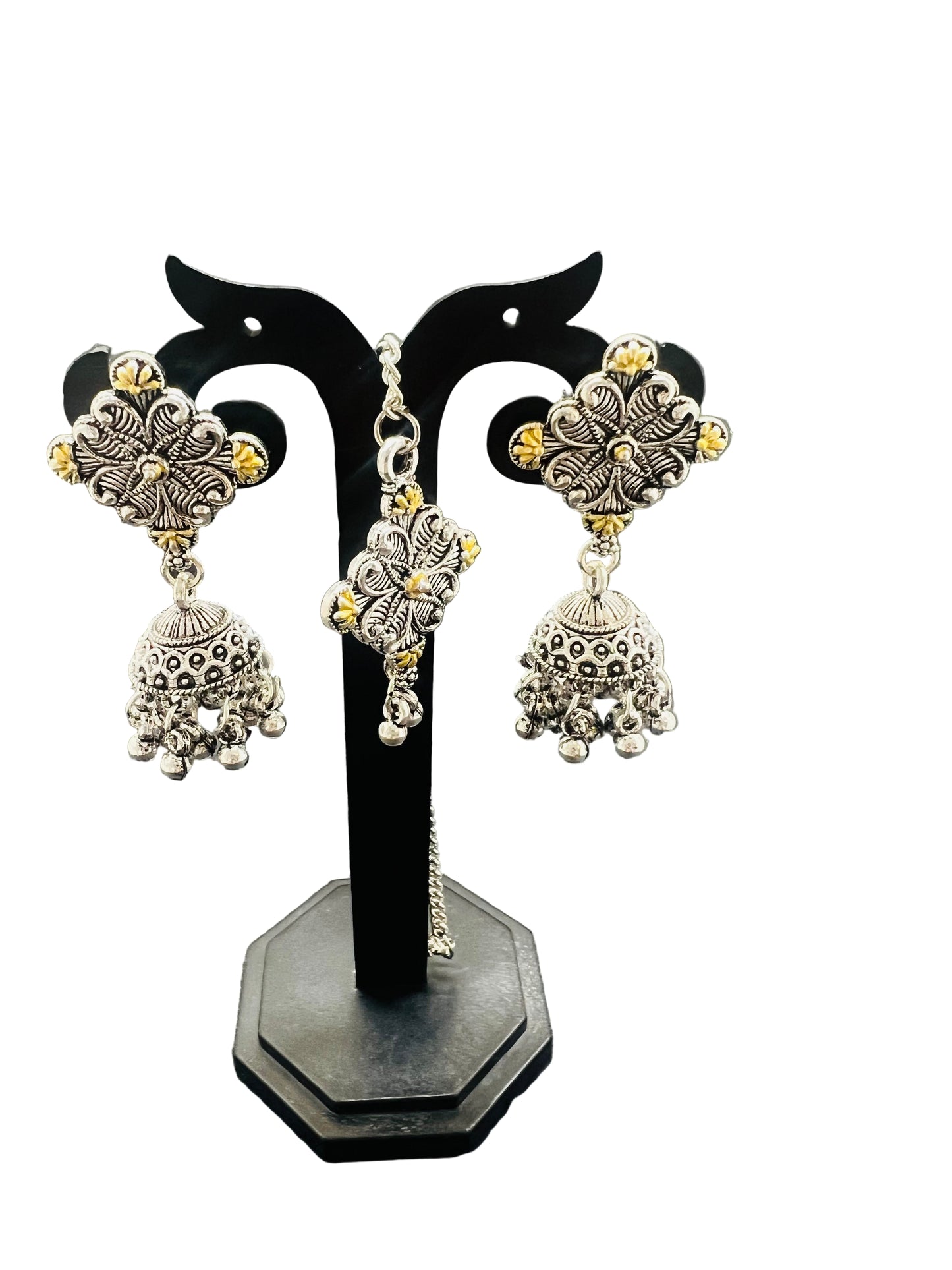 Dual Tone Choker with earrings