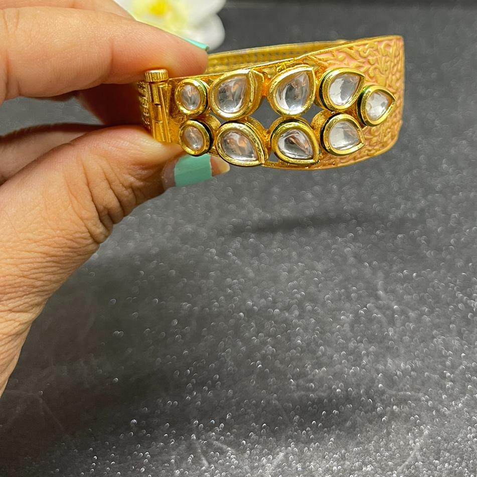 Kundan Openable Bracelet