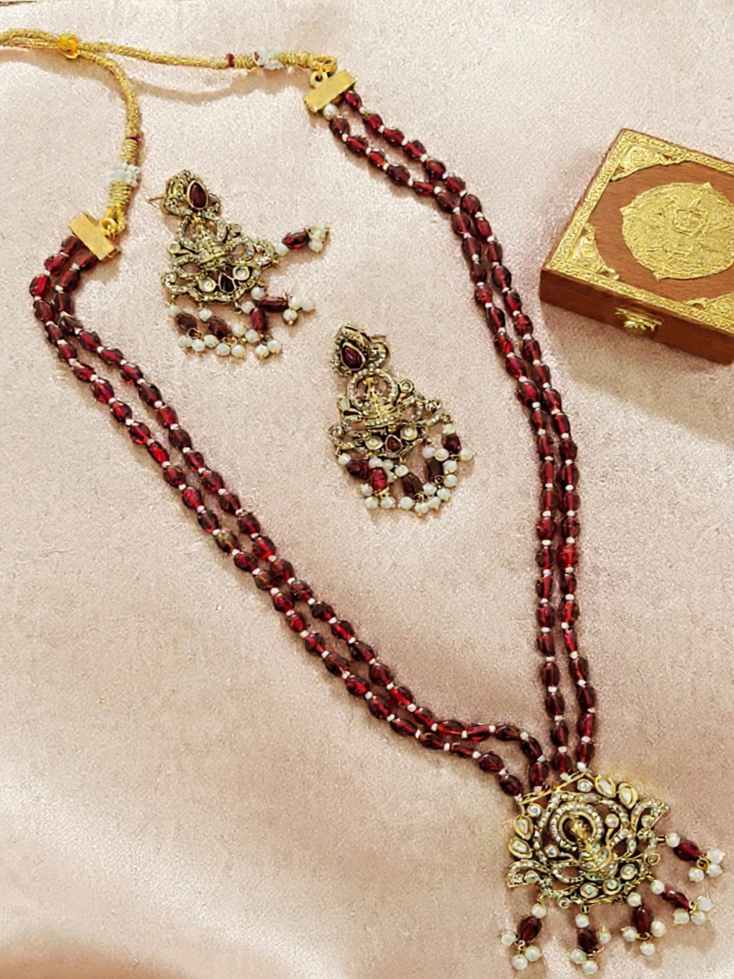 Beads Antique Long Necklace Set