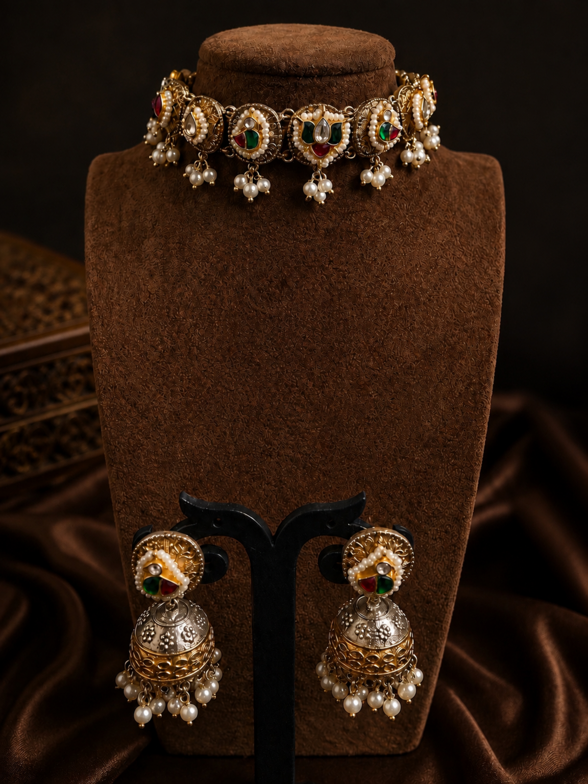 Dual Tone Choker with Jhumka Earrings