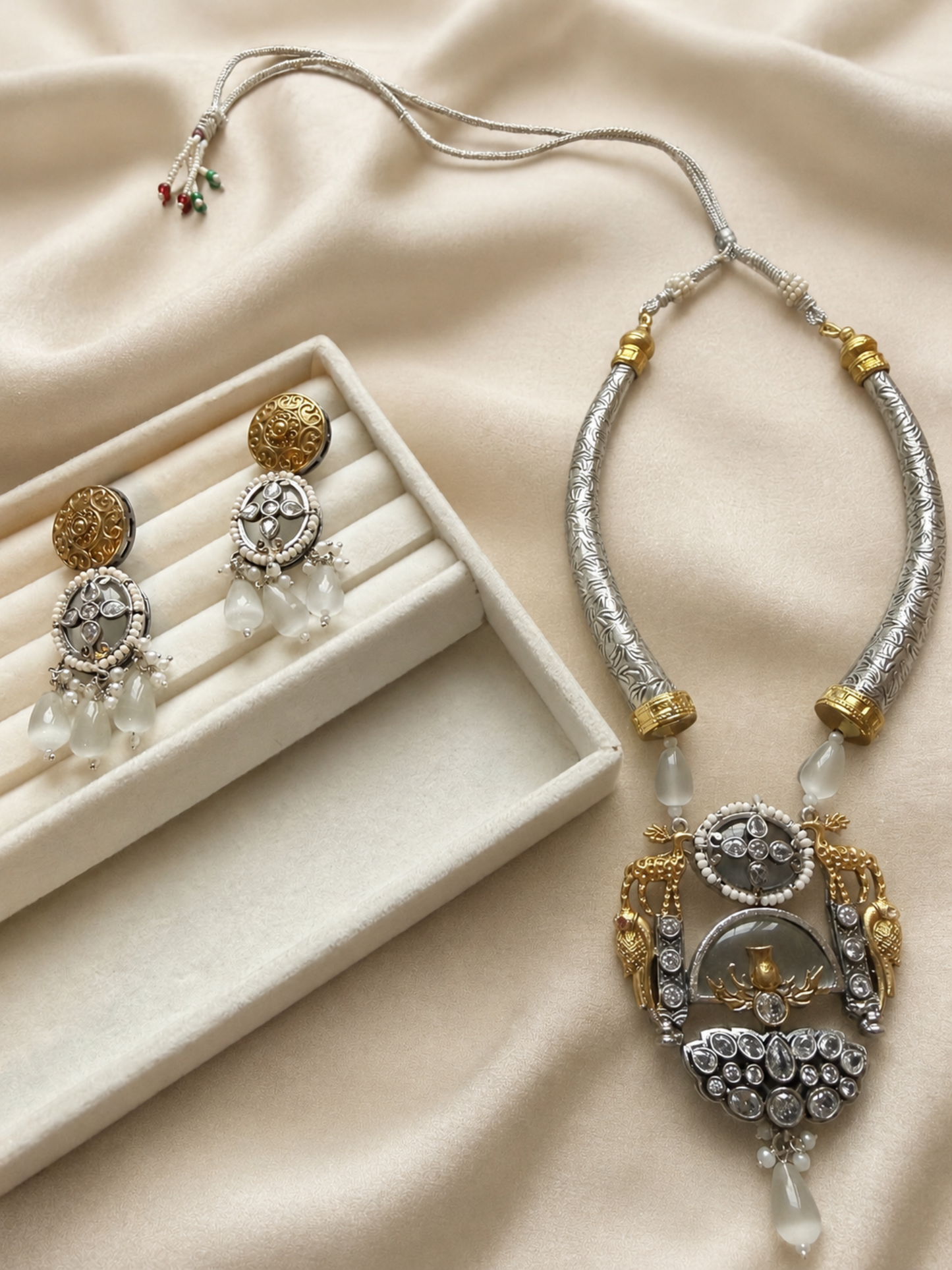 Dual Tone  Necklace Set