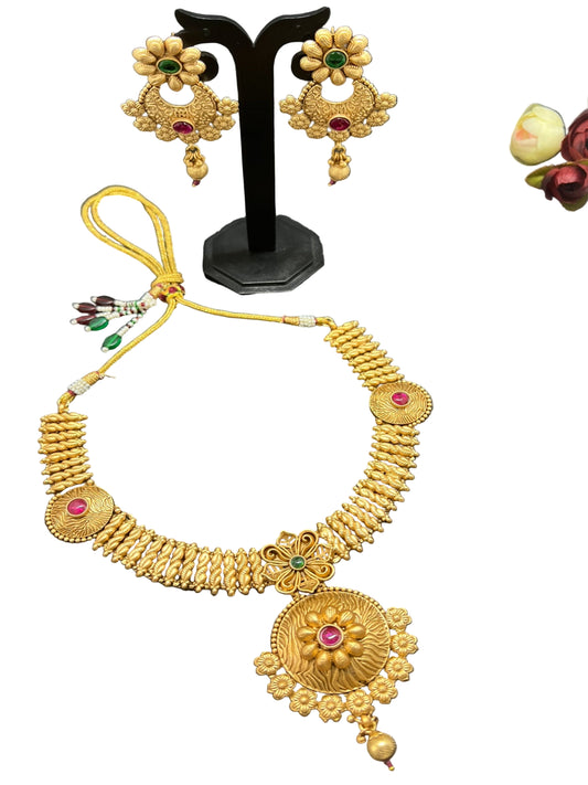 Rajwadi Necklace with earrings.