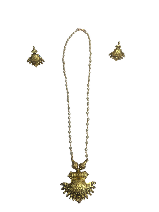 Rajwadi Pendant Set