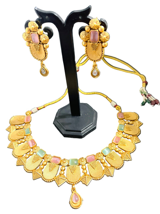 Rajwadi Choker Necklace with Earrings