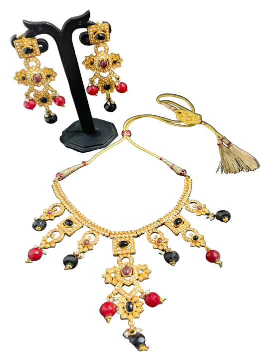 Gold Plated Choker with Long Earrings.