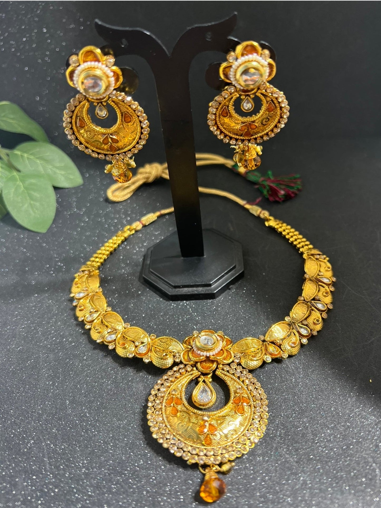 Hasdi Style Gold Plated Necklace and Earrings