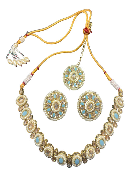 Antique Pearl Choker with studs