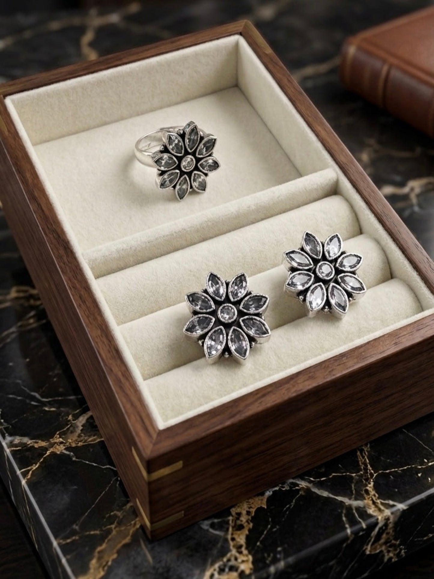 Pendant Set with Ring