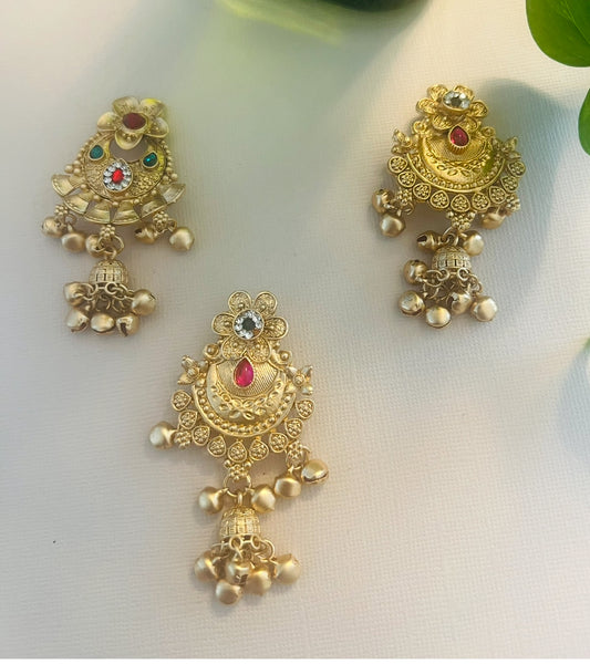 Gold Plated Saree Pin
